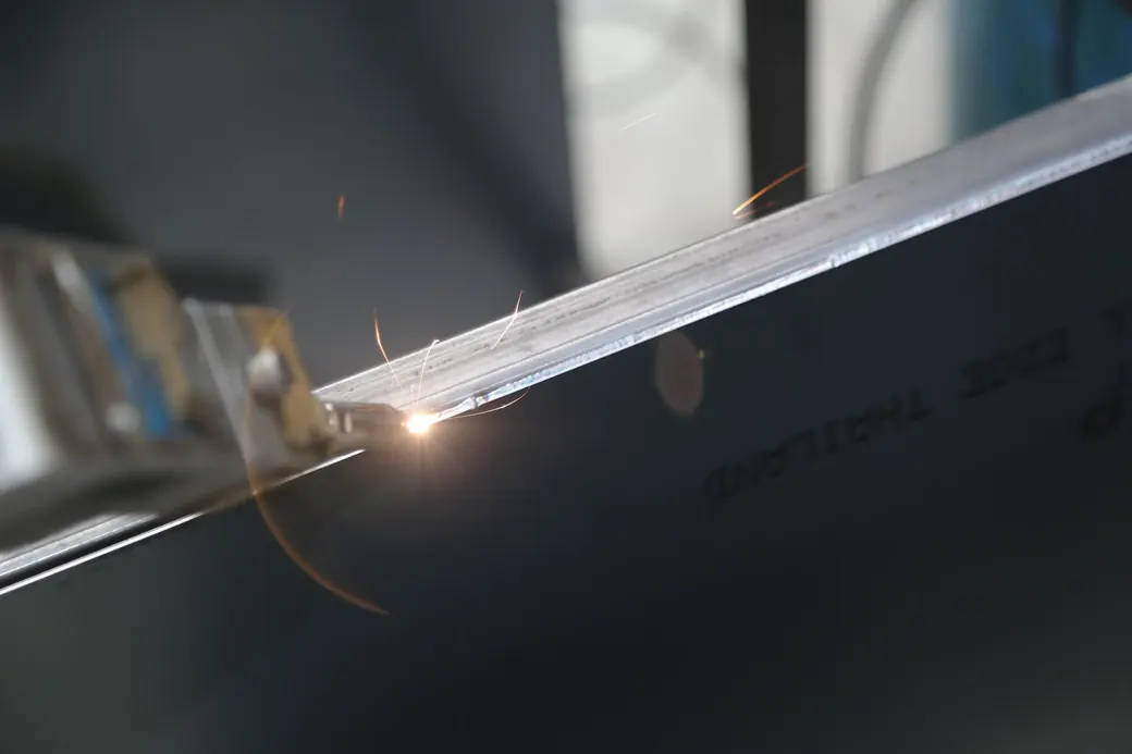 งานประกอบและเชื่อมสแตนเลส Precision Welding and Assembly โดย Wasuwat